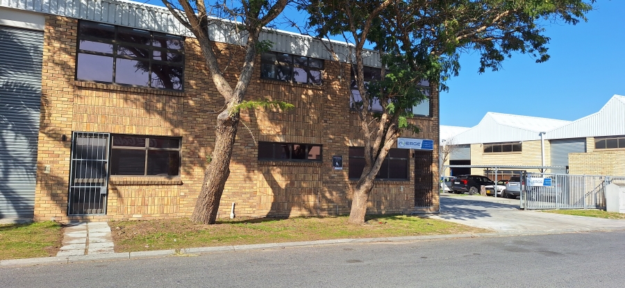 To Let Commercial Property for Rent in Blackheath Industrial Western Cape